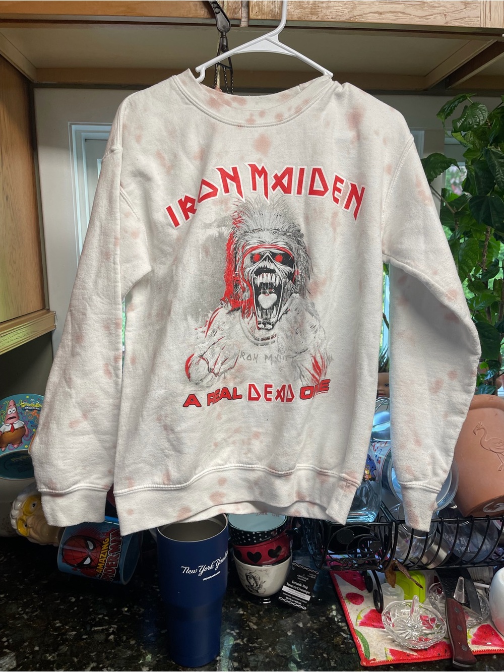 Iron Maiden White & Red Graphic Crewneck Sweatshirt - Picture 1 of 2